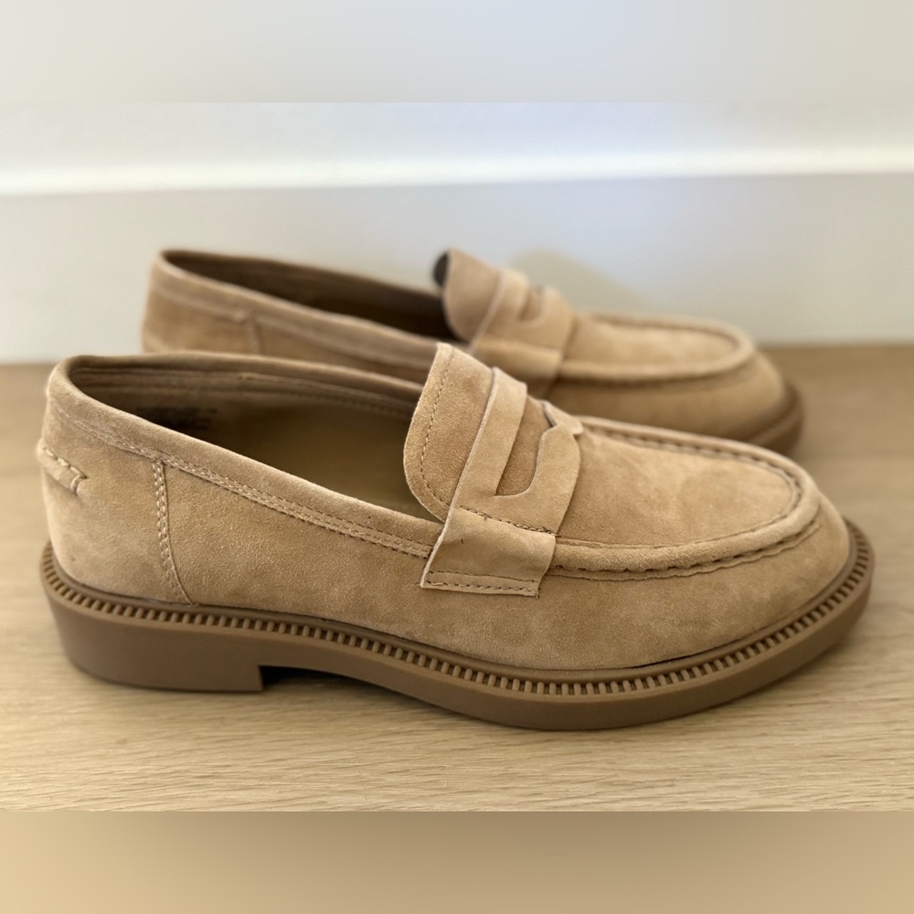 ✨ Steve Madden Kallen Loafers | Women’s 7 | Tan Suede Perfection ✨